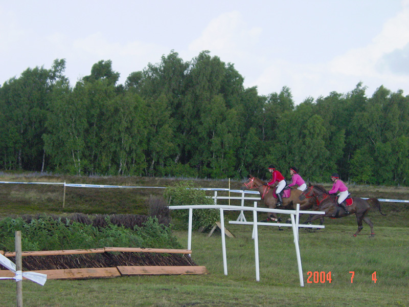 26.trying 20040707_01317