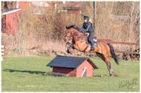 1704-7670-XC-training-Nisse